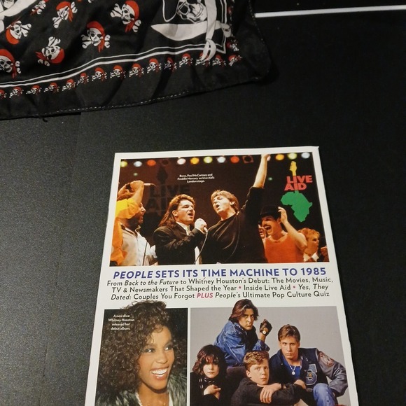 People Magazine Special Edition 2025  The 80s 1985‎ Edition MADONNA - PRINCE - Picture 2 of 2